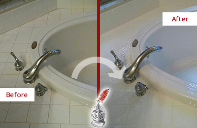 Sir Grout Repairs the Caulking of this Hotel Bathtub to Avoid Water Damage Before and After Picture of a Hotel Bathtub Caulking Repair